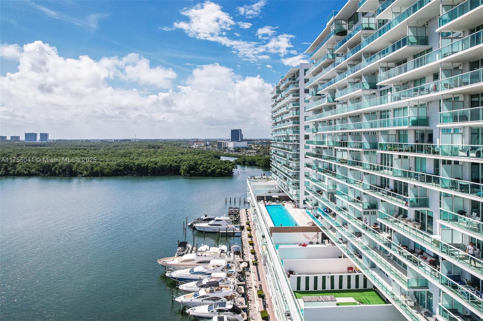 Condo for Sale in Sunny Isles Beach, FL