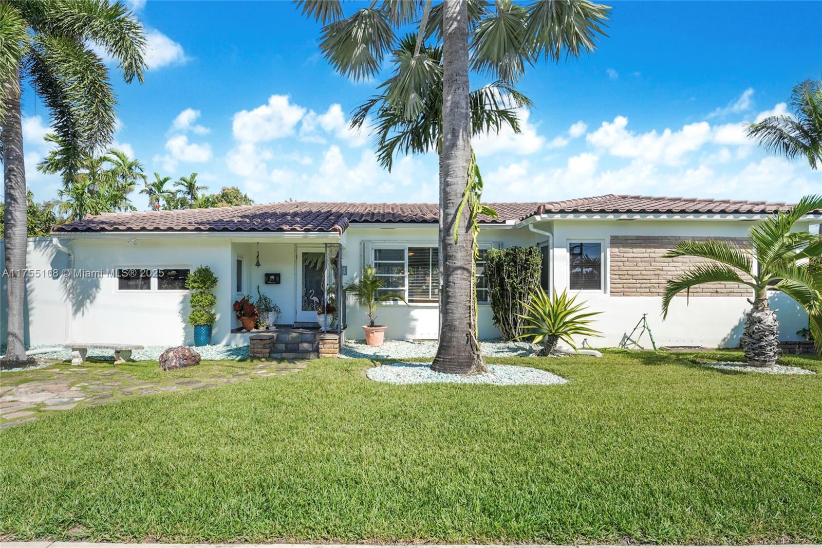 801 92nd St, Surfside, Florida image 1