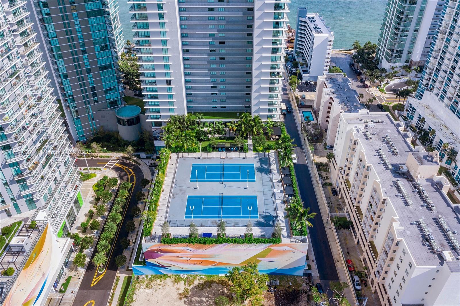 480 NE 31st St #1807, Miami FL 33137