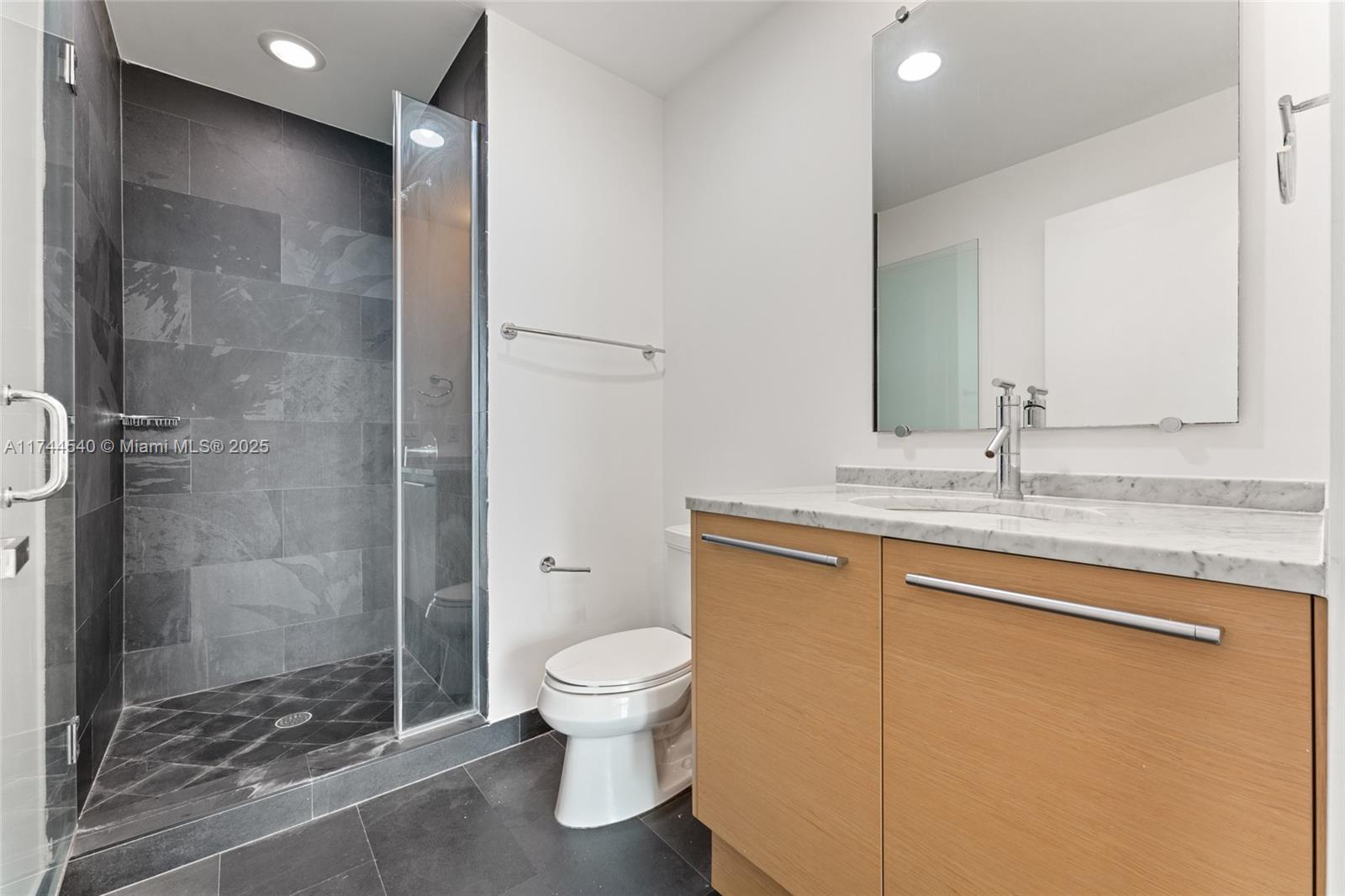 900 Biscayne Blvd #4708, Miami FL 33132