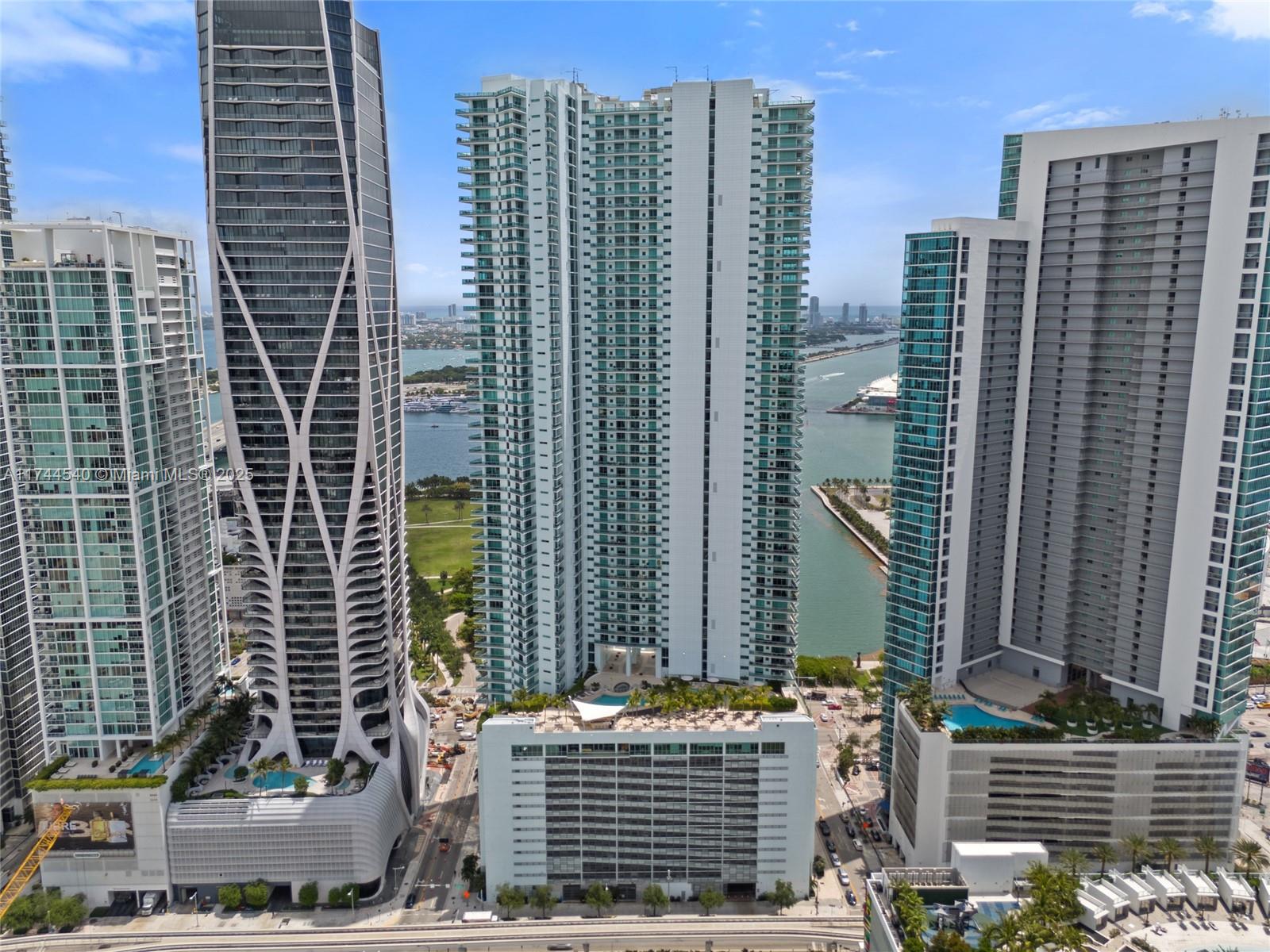 900 Biscayne Blvd #4708, Miami FL 33132