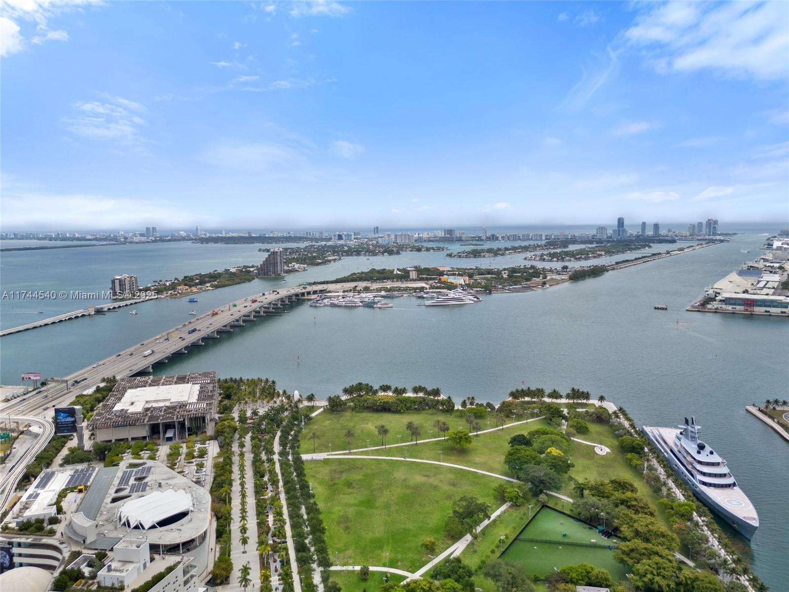900 Biscayne Blvd #4708, Miami FL 33132