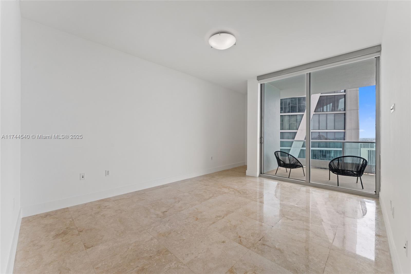 900 Biscayne Blvd #4708, Miami FL 33132