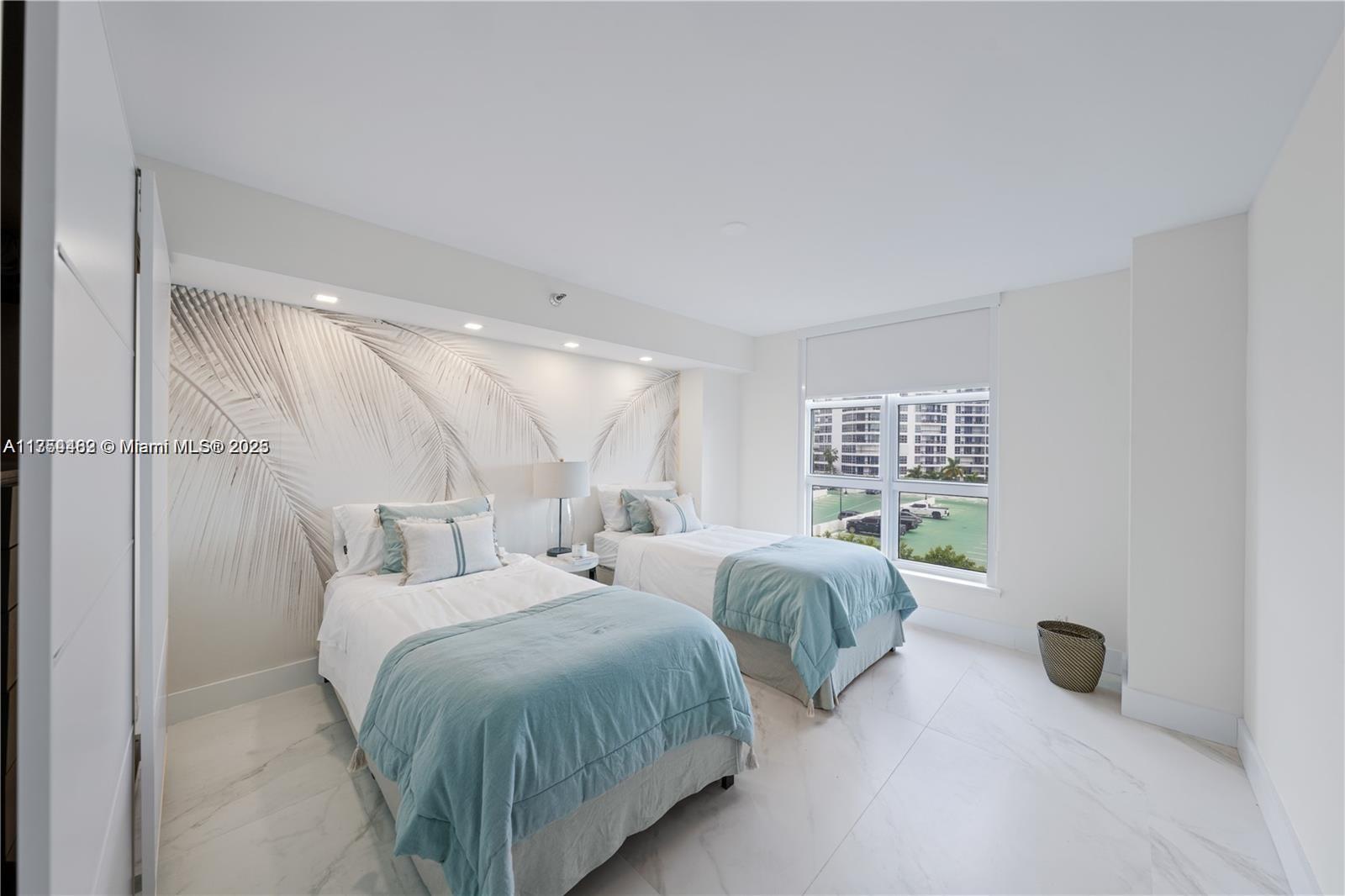 3530 Mystic Pointe Dr #715, Aventura FL 33180