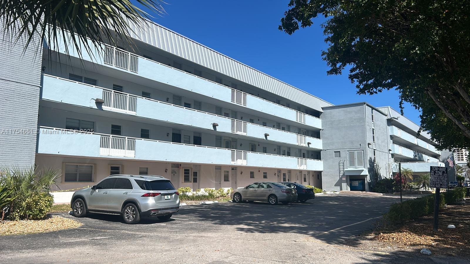 3725 NE 169th St #400, North Miami Beach, Florida image 1