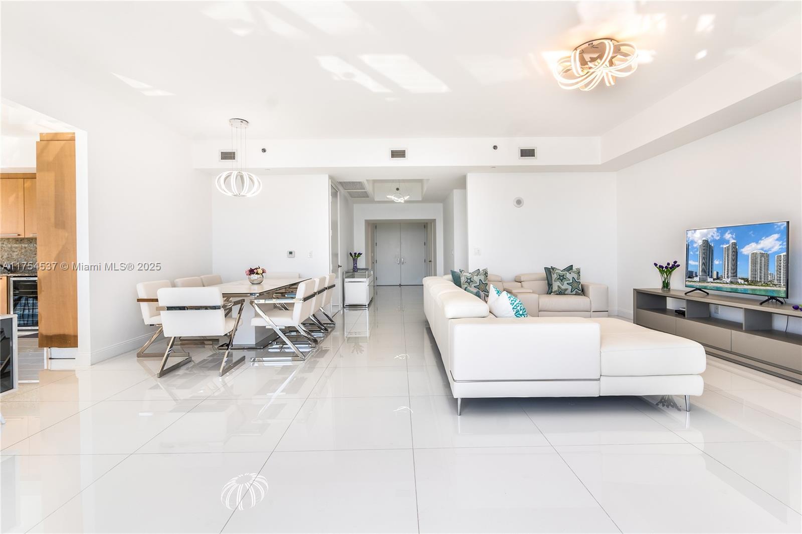 16001 Collins Ave #2801, Sunny Isles Beach FL 33160