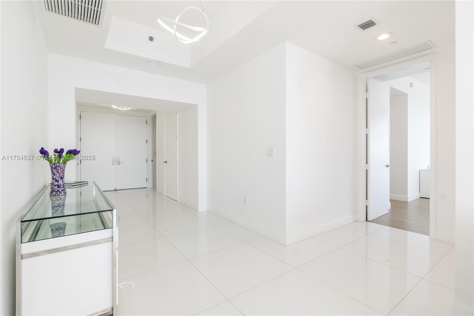 16001 Collins Ave #2801, Sunny Isles Beach FL 33160