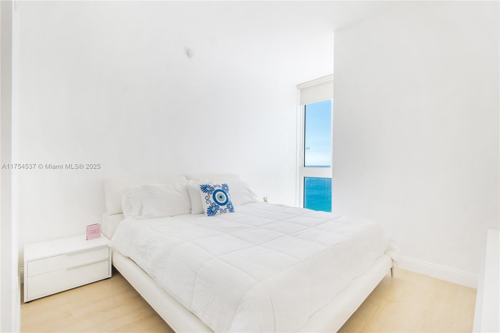 16001 Collins Ave #2801, Sunny Isles Beach FL 33160