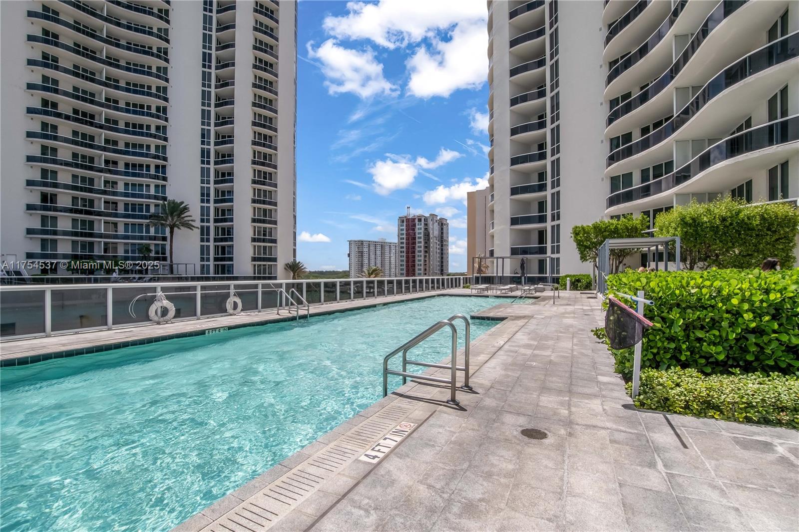16001 Collins Ave #2801, Sunny Isles Beach FL 33160