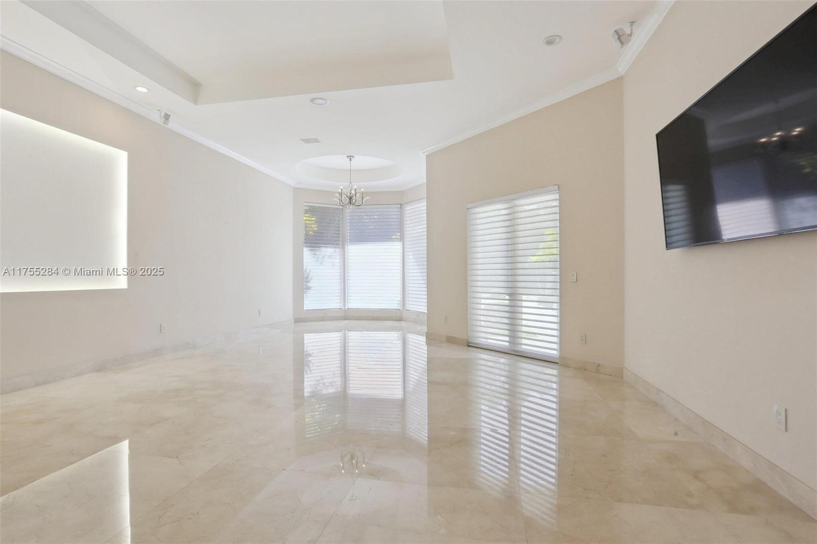 7480 SW 100th St, Pinecrest, Florida image 12