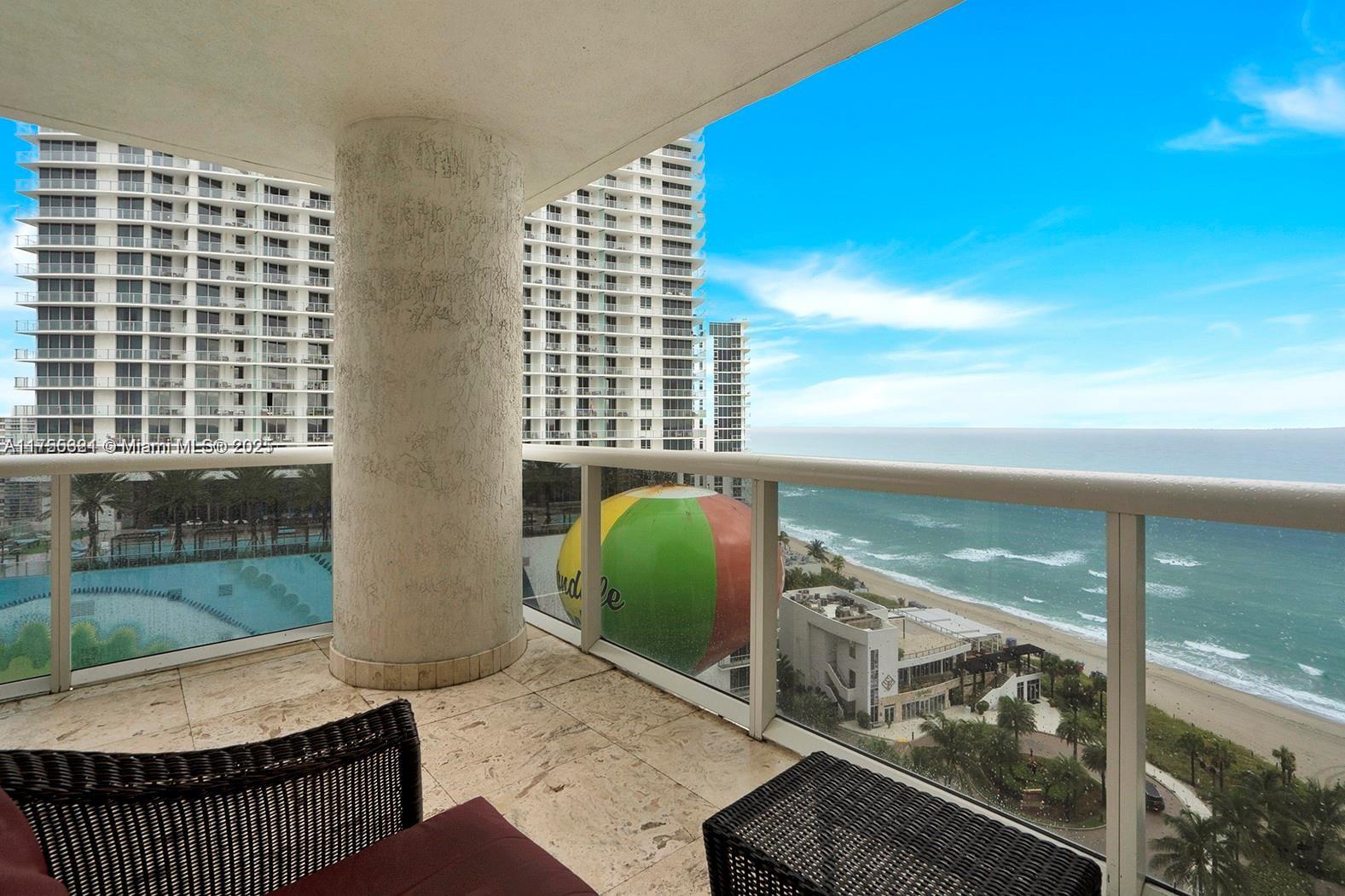 Condo for Sale in Hallandale Beach, FL