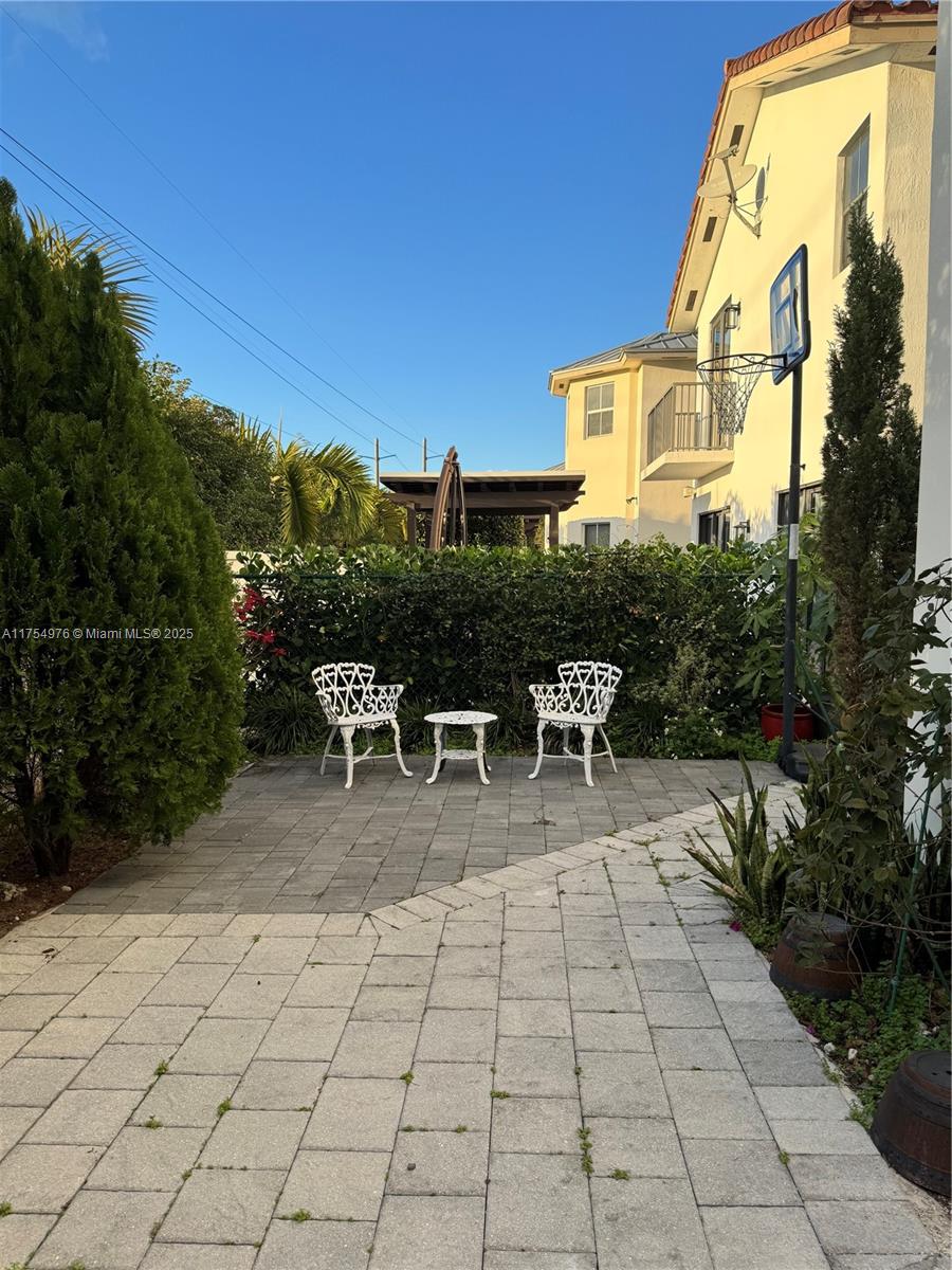 7010 NW 106th Ave, Doral, Florida image 17