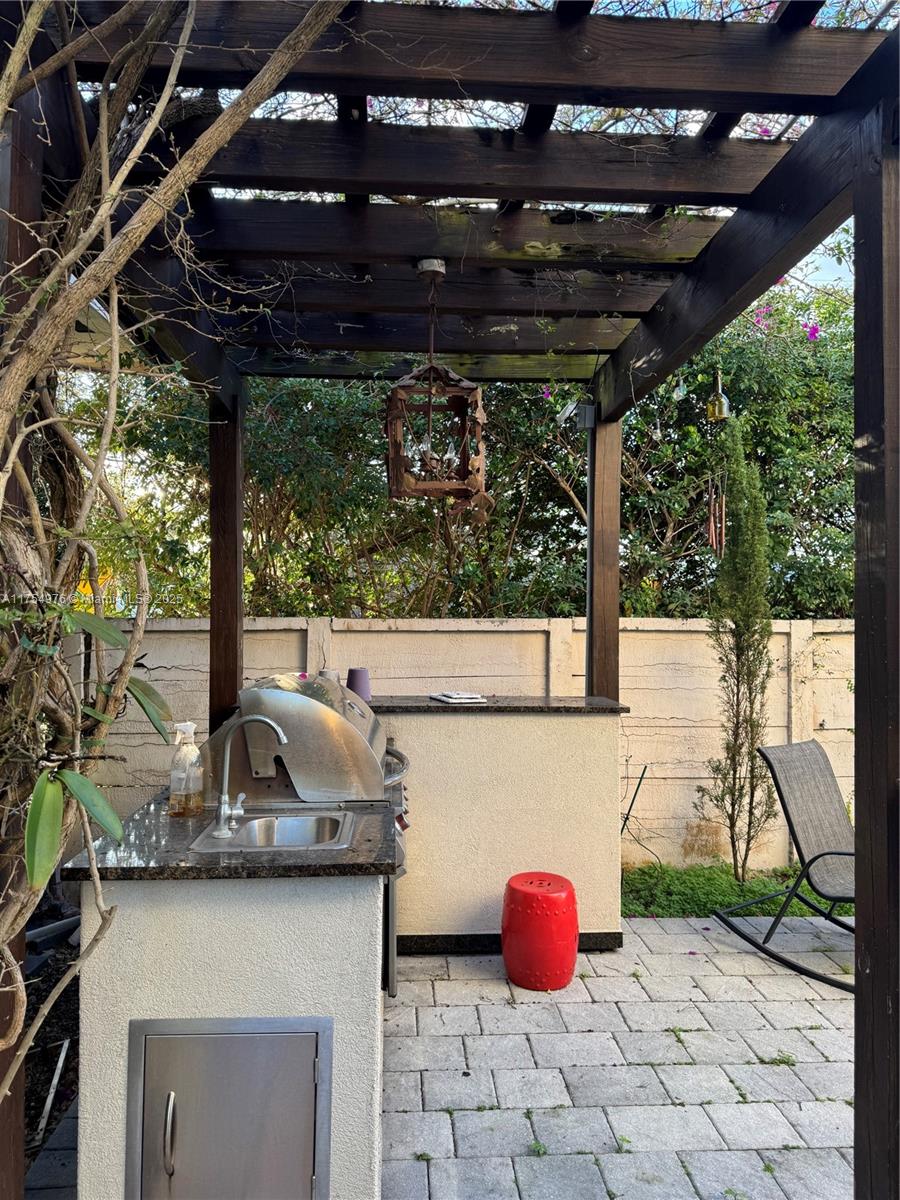 7010 NW 106th Ave, Doral, Florida image 18