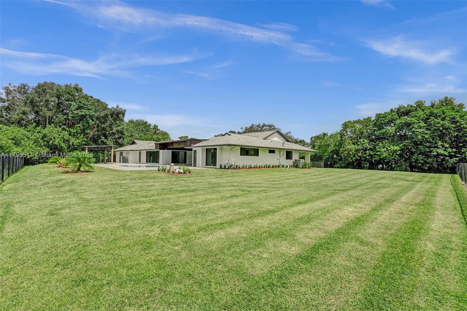 12100 NW 6th St, Plantation, Florida image 8