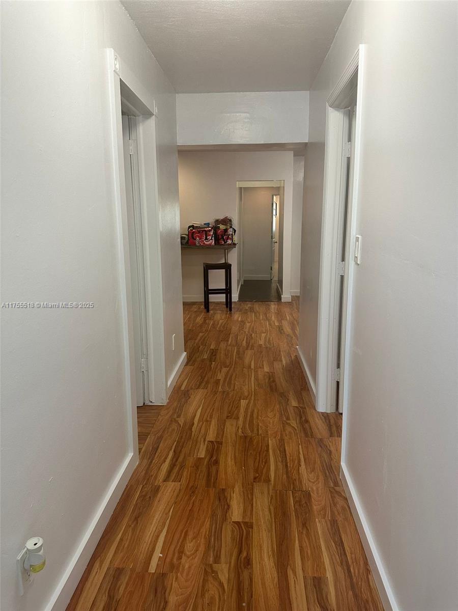 226 SW 11th St, Dania Beach, Florida image 6