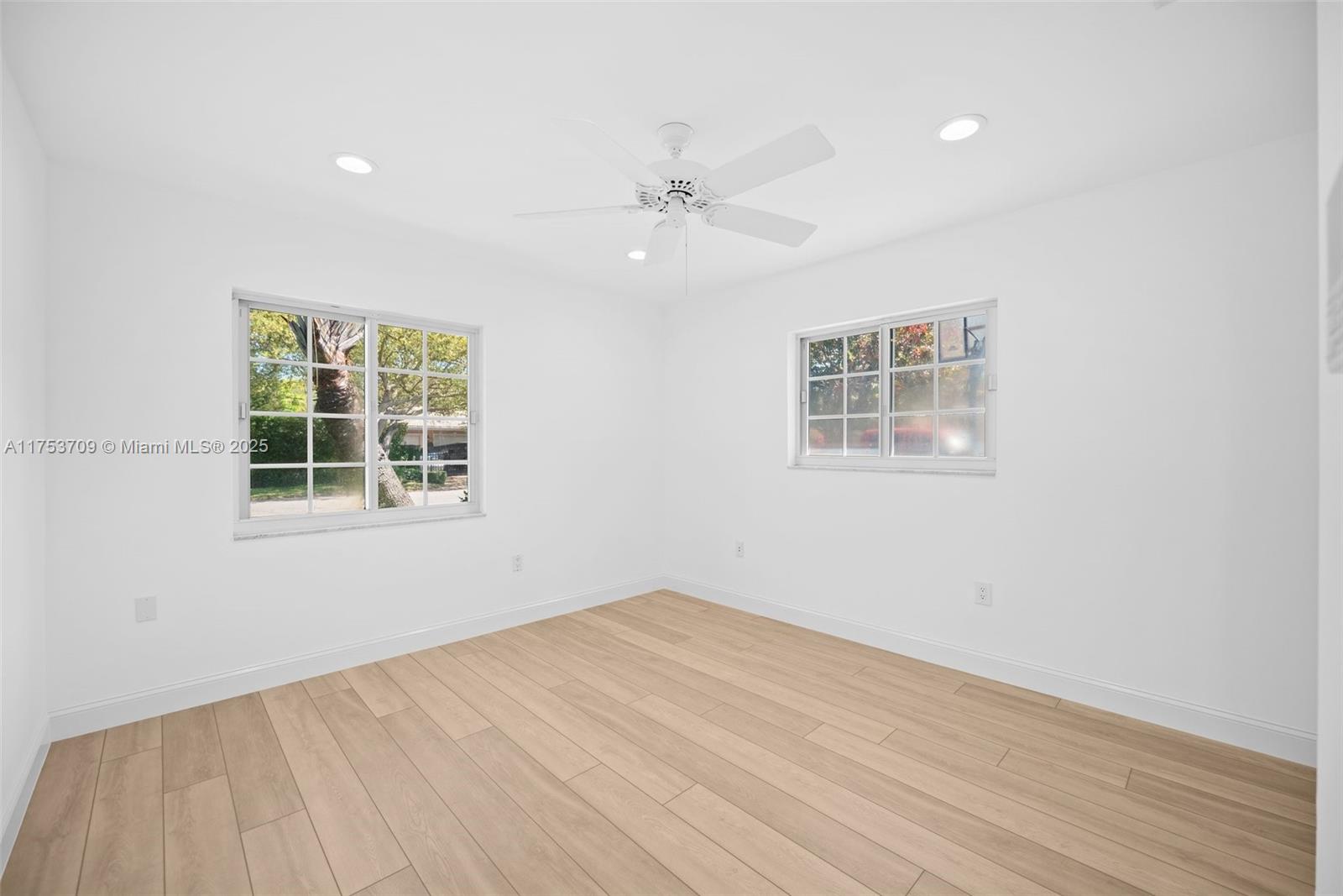 13060 SW 70th Ave, Pinecrest, Florida image 21