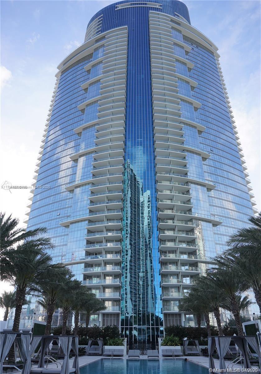 851 NE 1st Ave #2305, Miami FL 33132