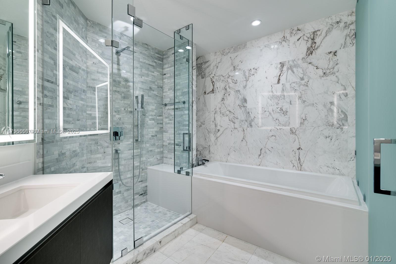 851 NE 1st Ave #2305, Miami FL 33132