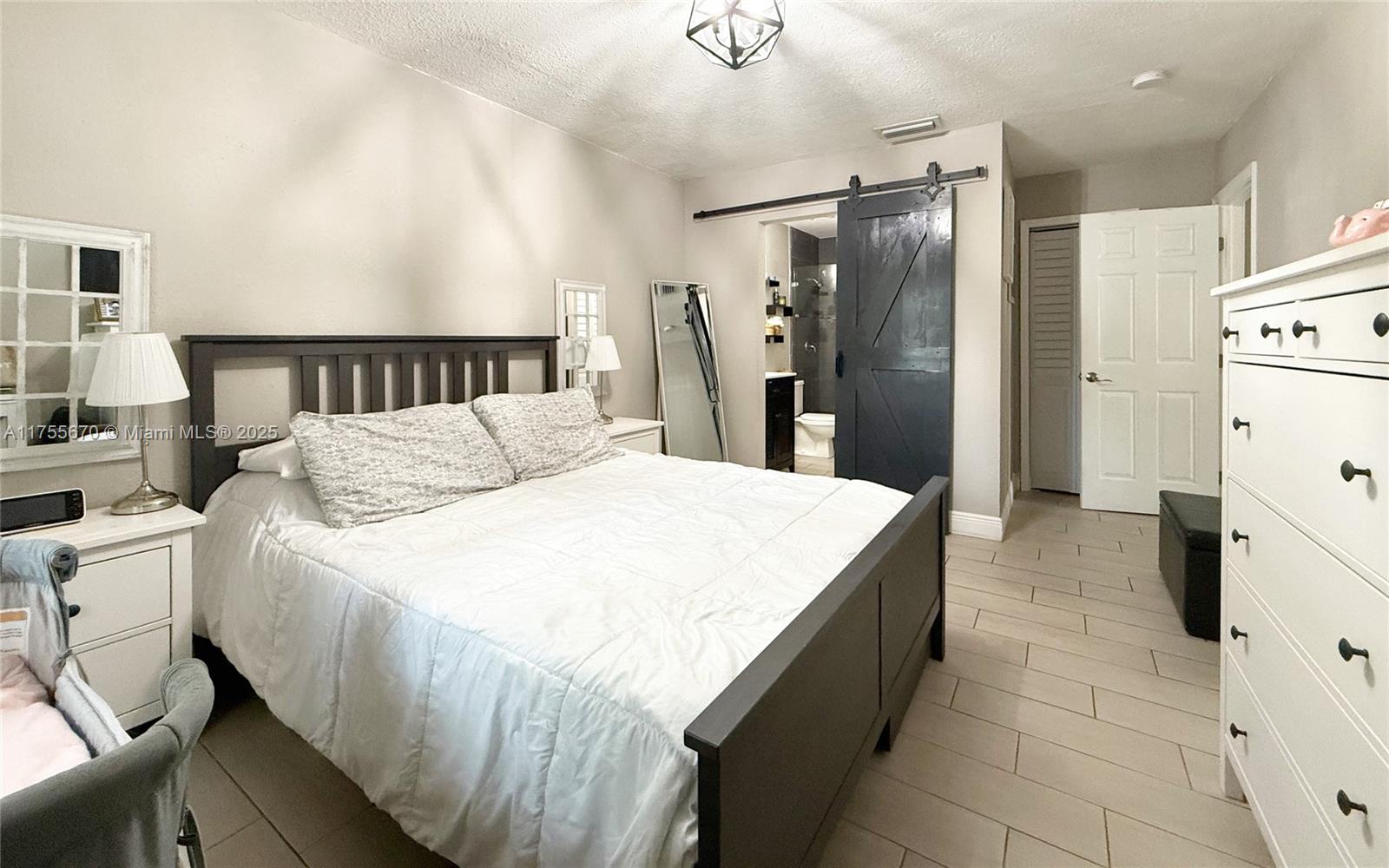 1640 NW 98th Ter #1640, Pembroke Pines, Florida image 19