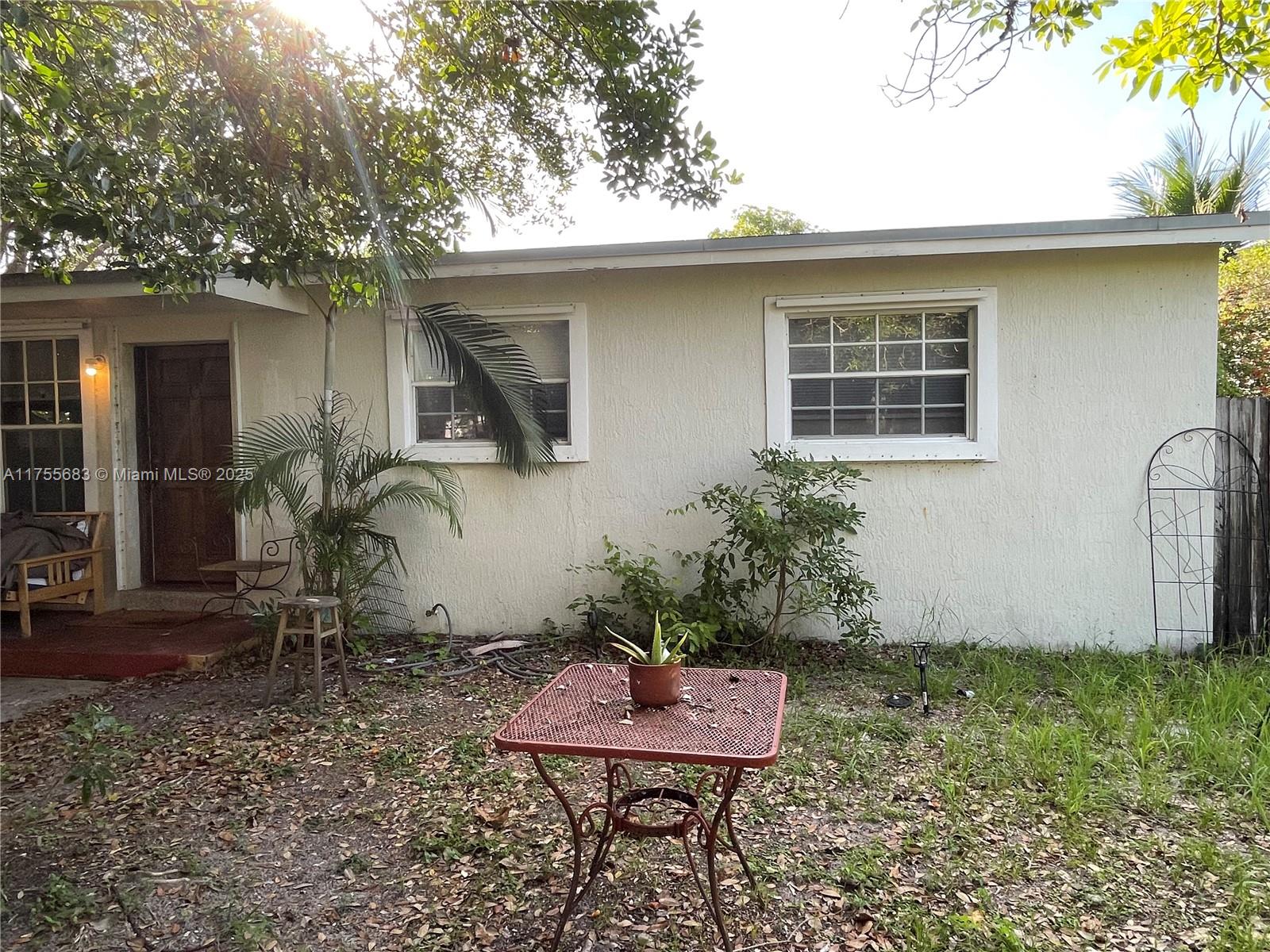 3611 SW 36th St, West Park, Florida image 3