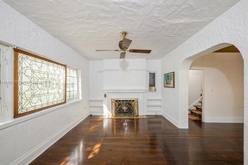515 NE 101st St, Miami Shores, Florida image 11