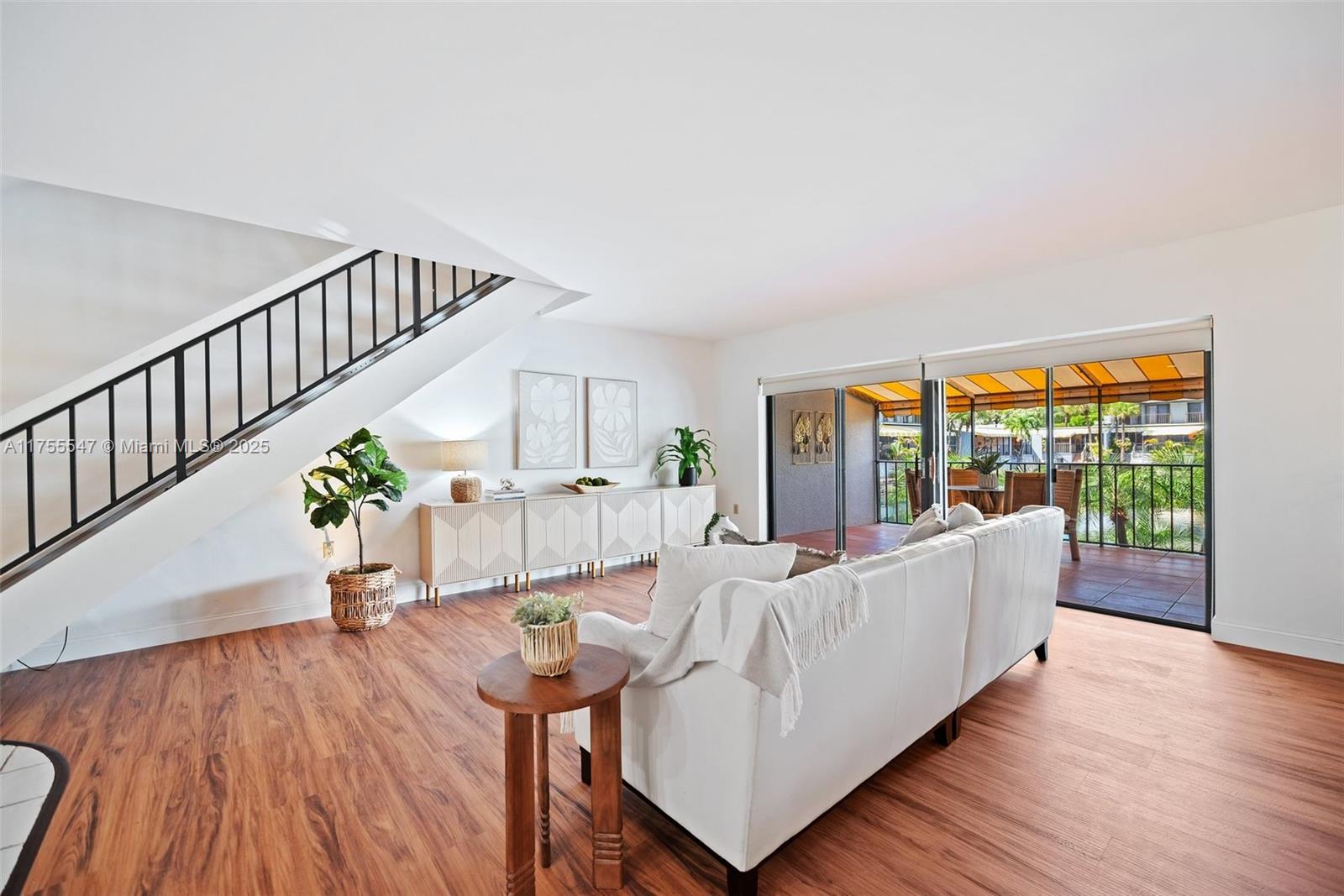 16408 Bridge End Rd, Miami Lakes, Florida image 1
