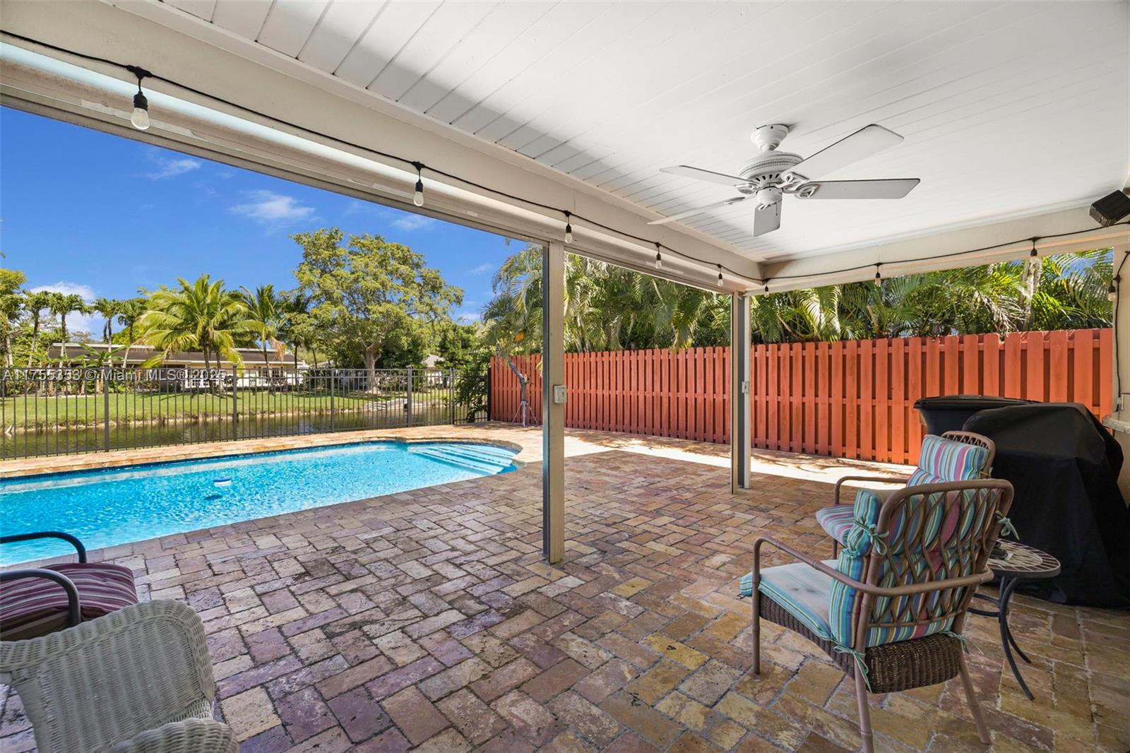 847 W Plantation Cir, Plantation, Florida image 10