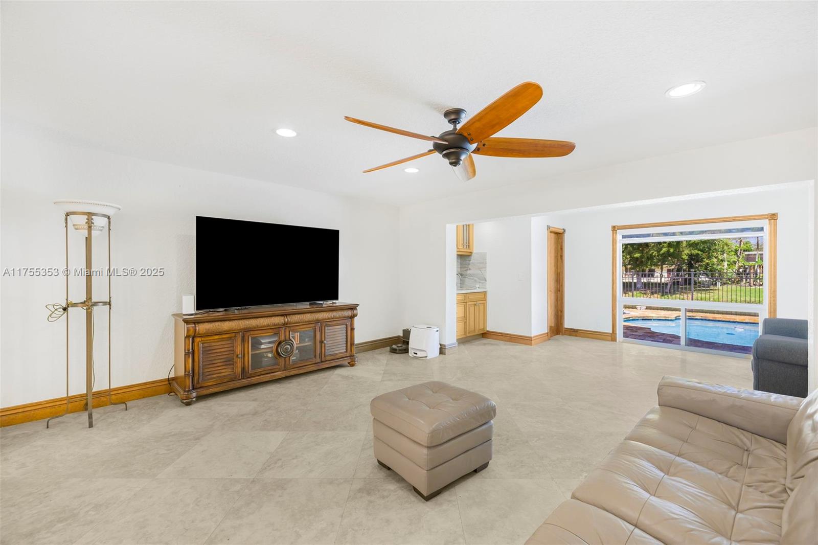 847 W Plantation Cir, Plantation, Florida image 21