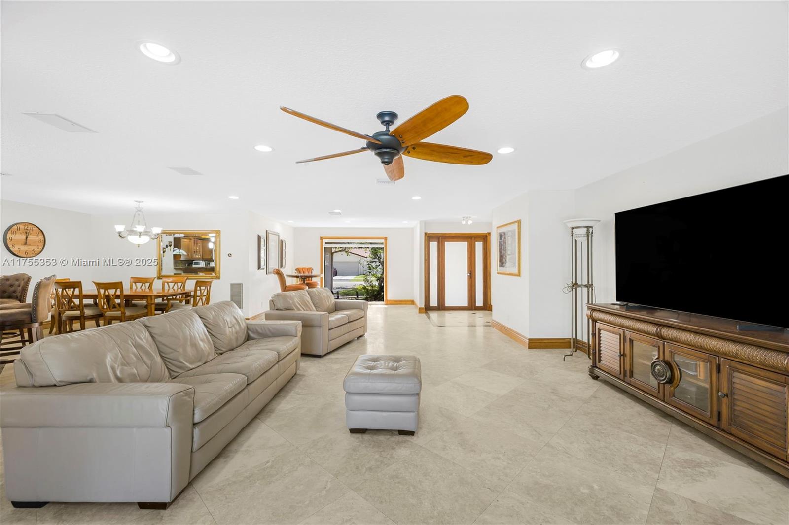 847 W Plantation Cir, Plantation, Florida image 24