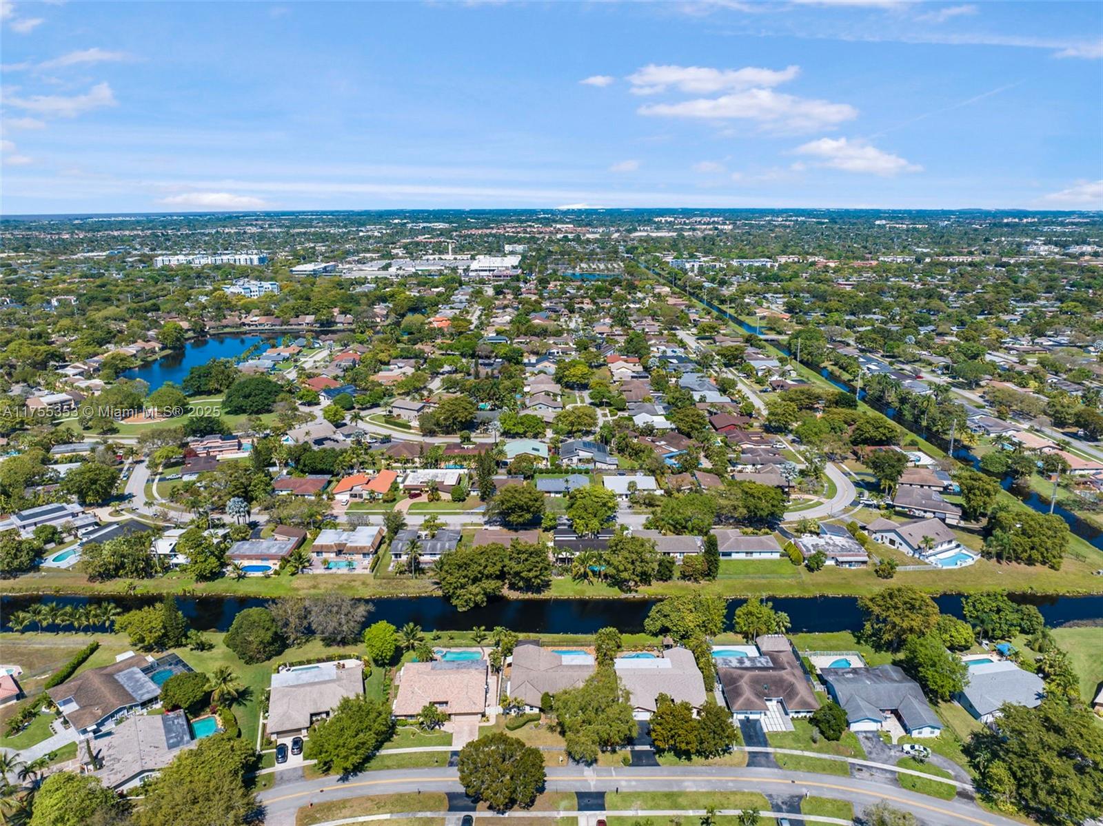 847 W Plantation Cir, Plantation, Florida image 50