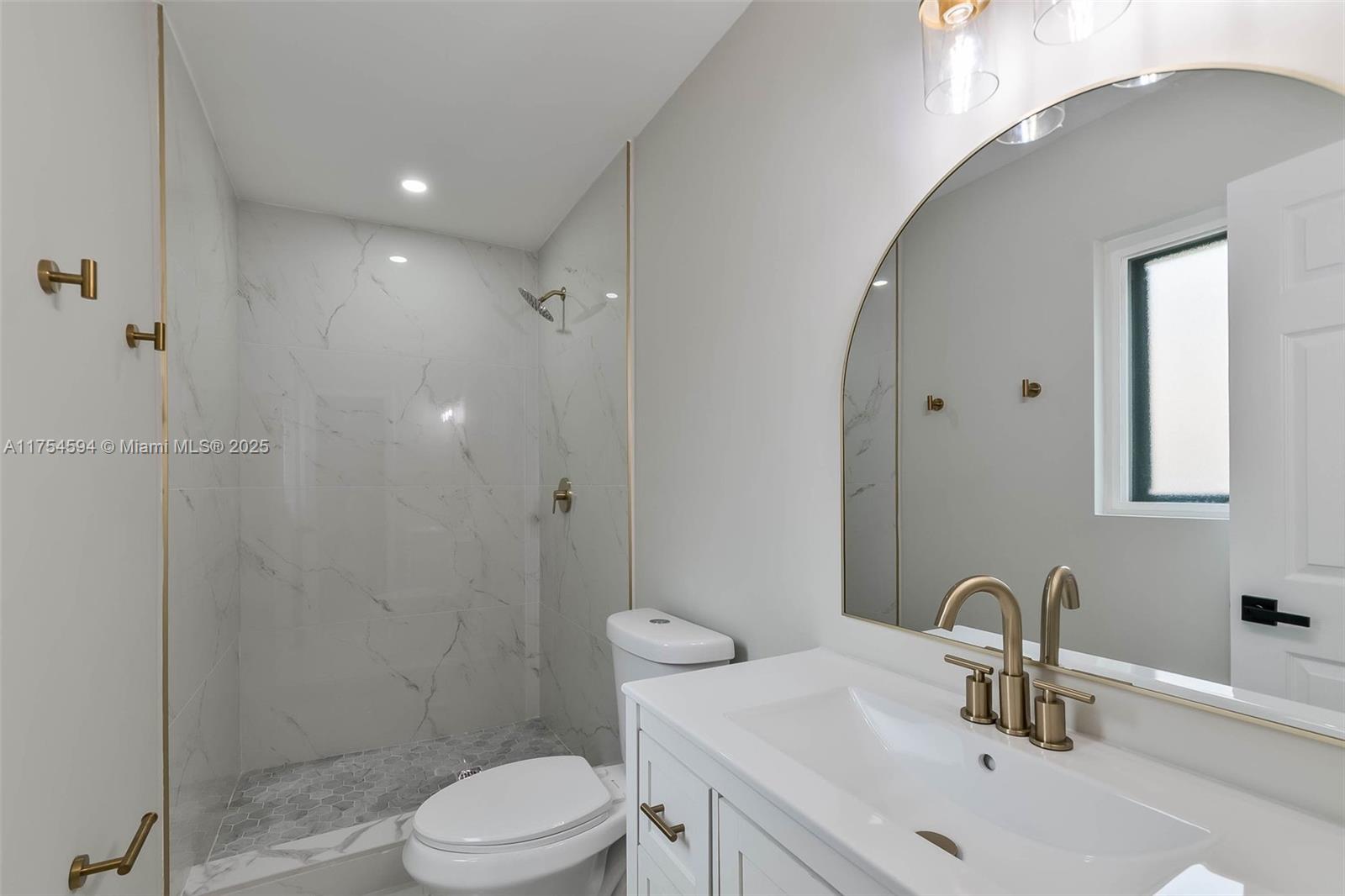 4521 SW 25th Ter, Dania Beach, Florida image 11