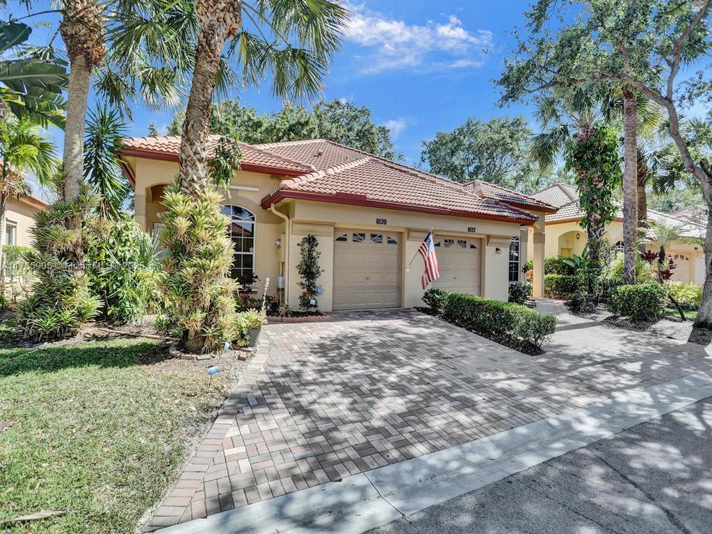 1020 Via Jardin #1020, Riviera Beach, Florida image 3