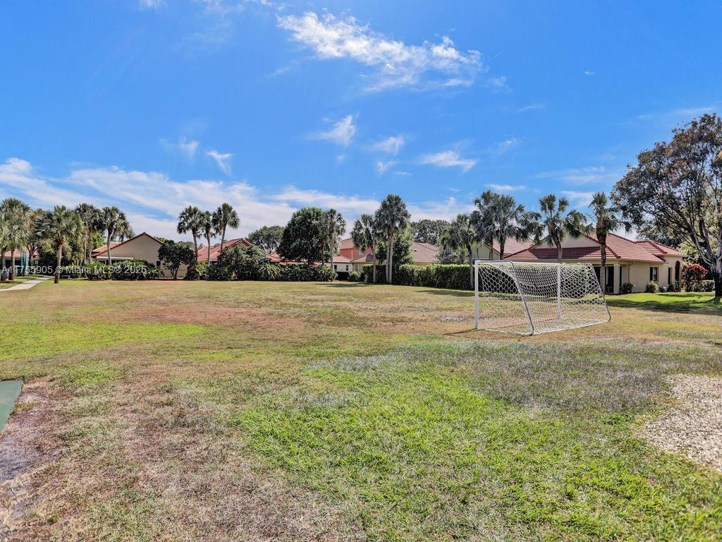 1020 Via Jardin #1020, Riviera Beach, Florida image 35