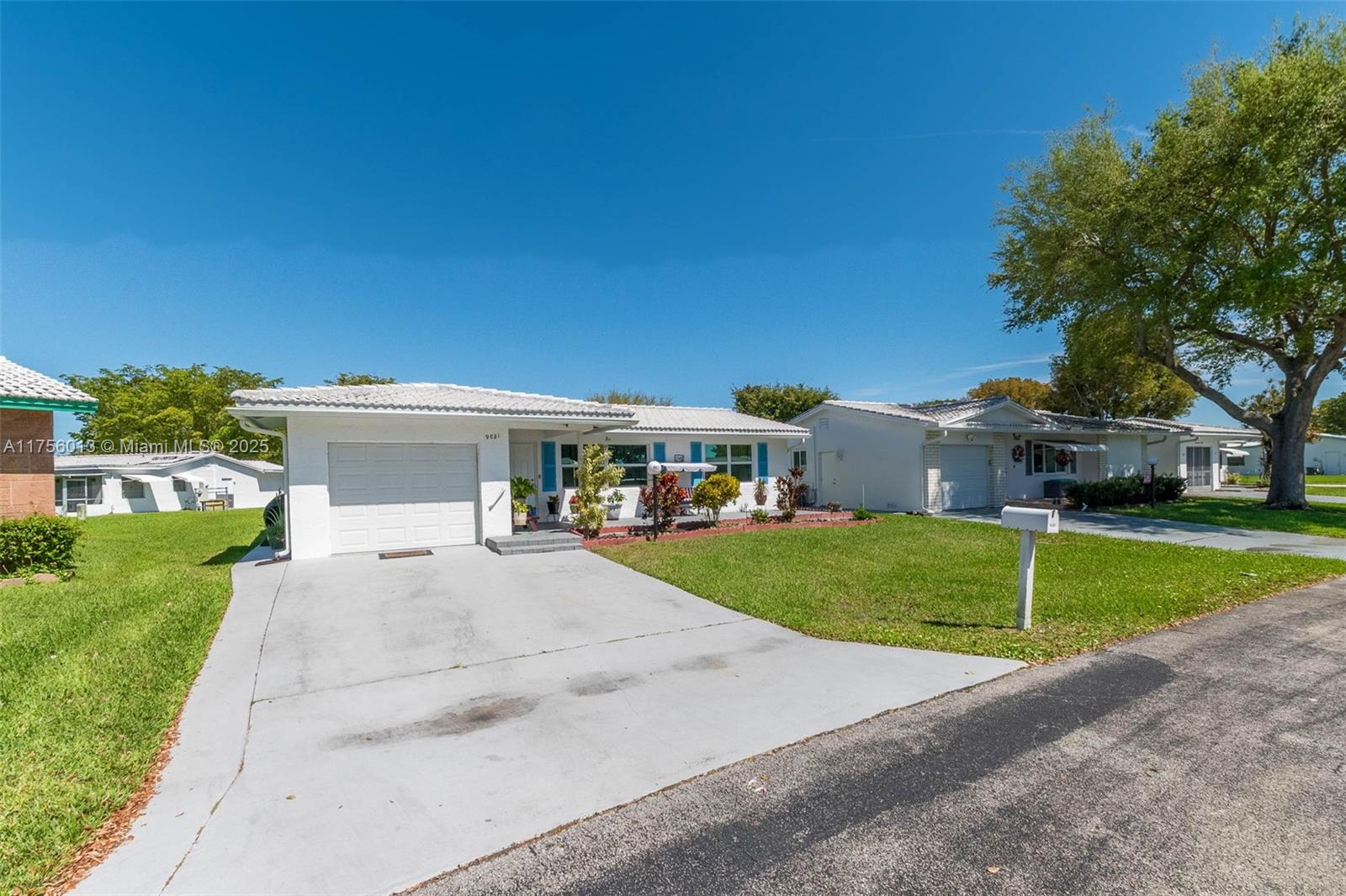9021 NW 13th St, Plantation, Florida image 3