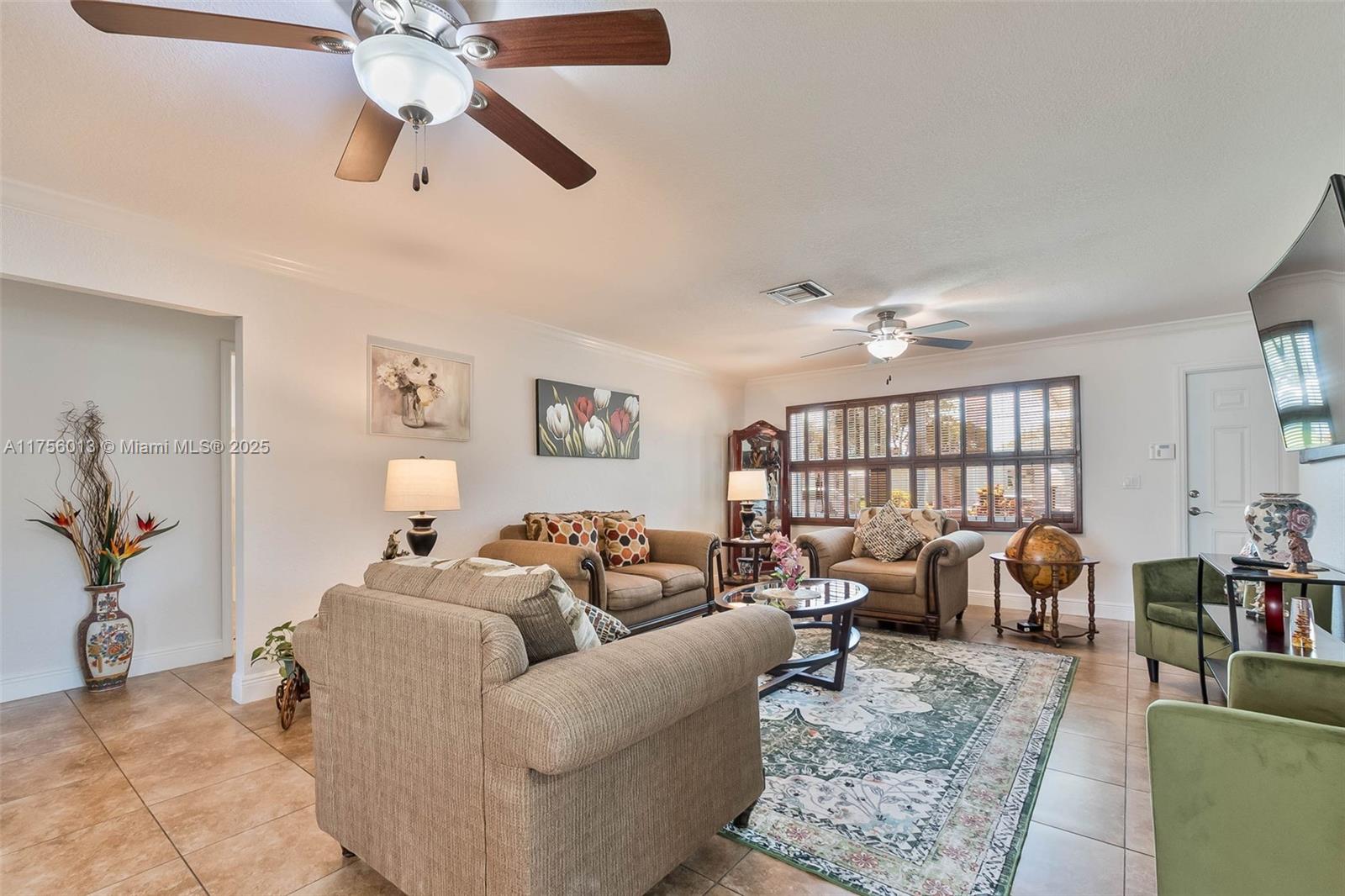 9021 NW 13th St, Plantation, Florida image 5