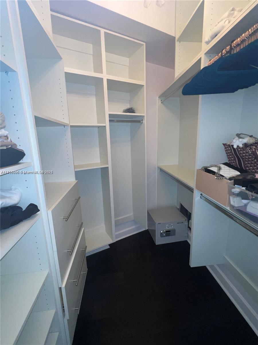 1830 Radius Dr #1123, Hollywood, Florida image 20