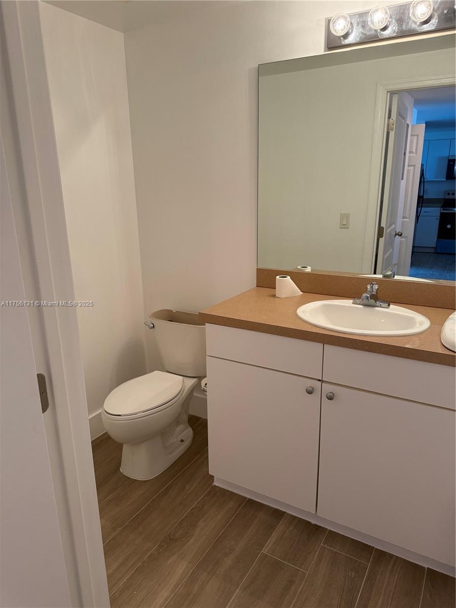 1250 S Miami Ave #1107, Miami FL 33130