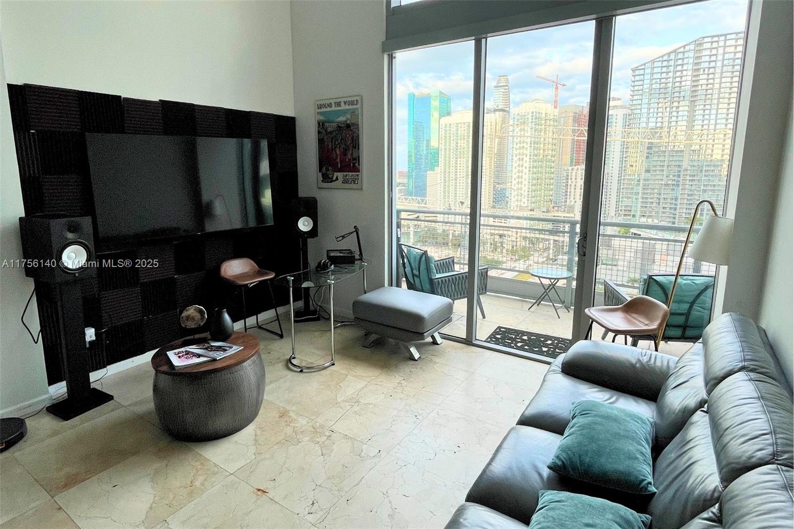 690 SW 1st Ct #2718, Miami FL 33130