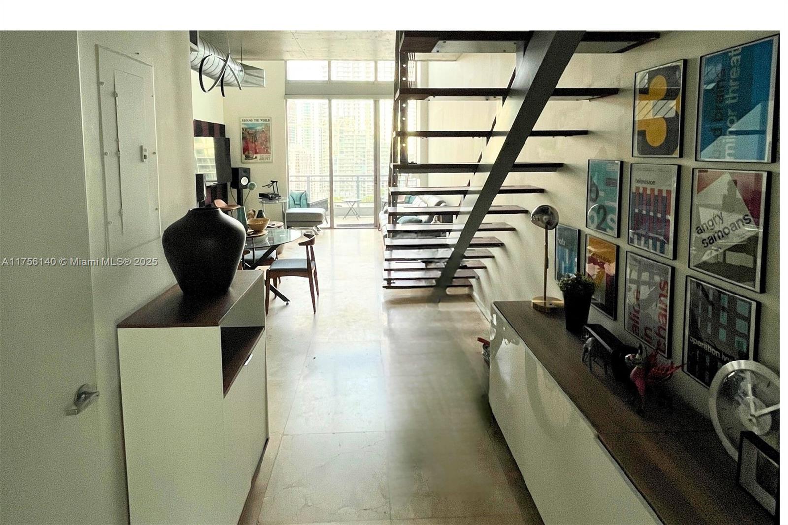 690 SW 1st Ct #2718, Miami FL 33130