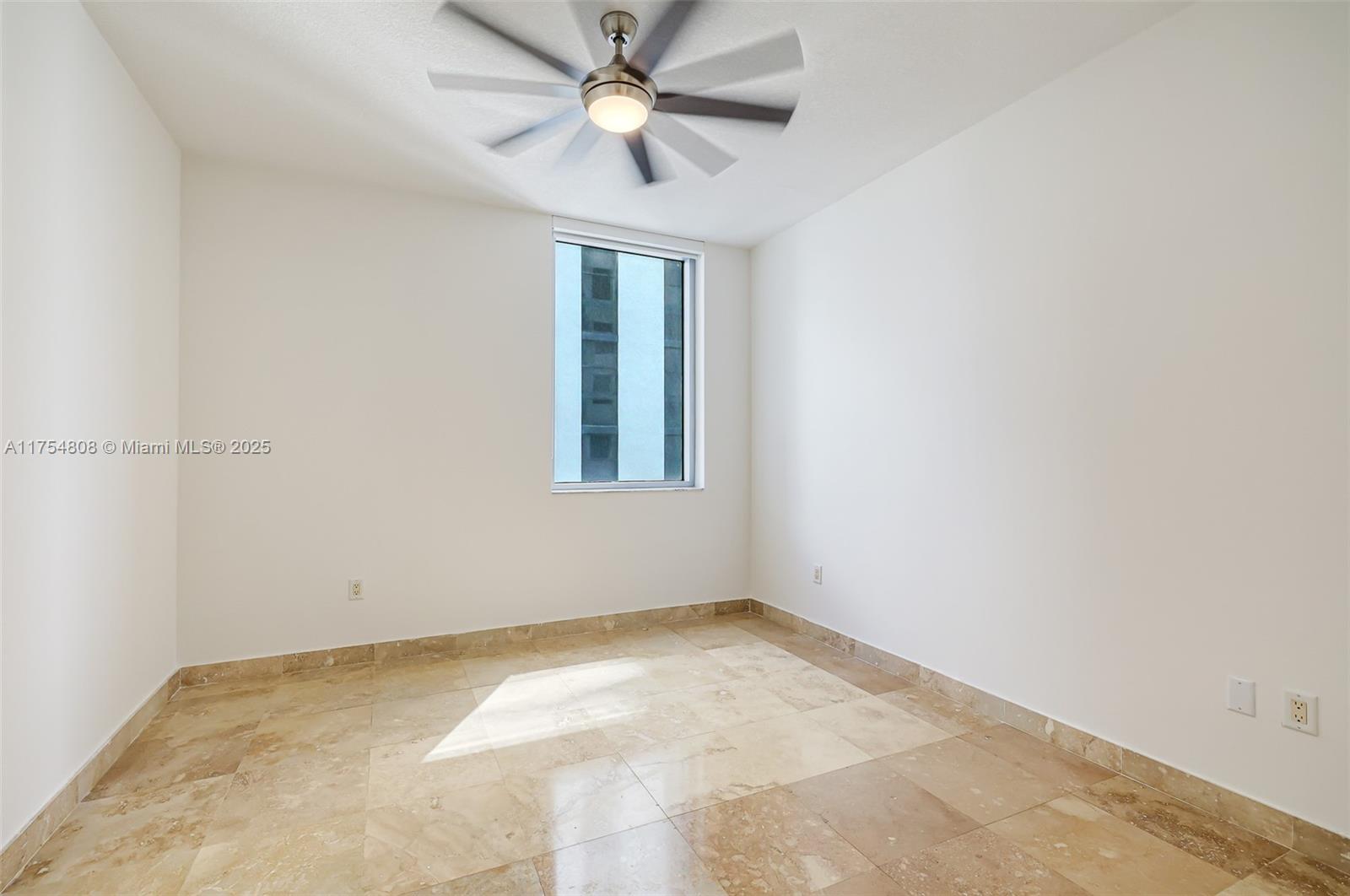 1050 Brickell Ave #2320, Miami FL 33131