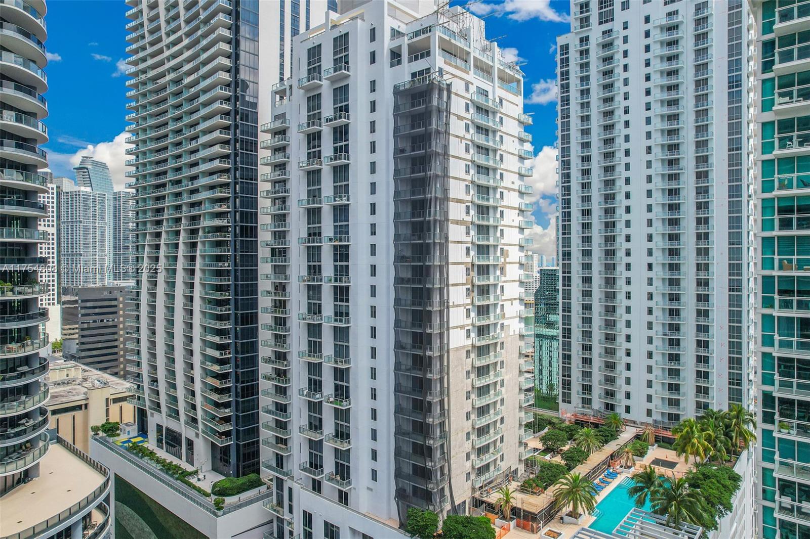 1050 Brickell Ave #2320, Miami FL 33131