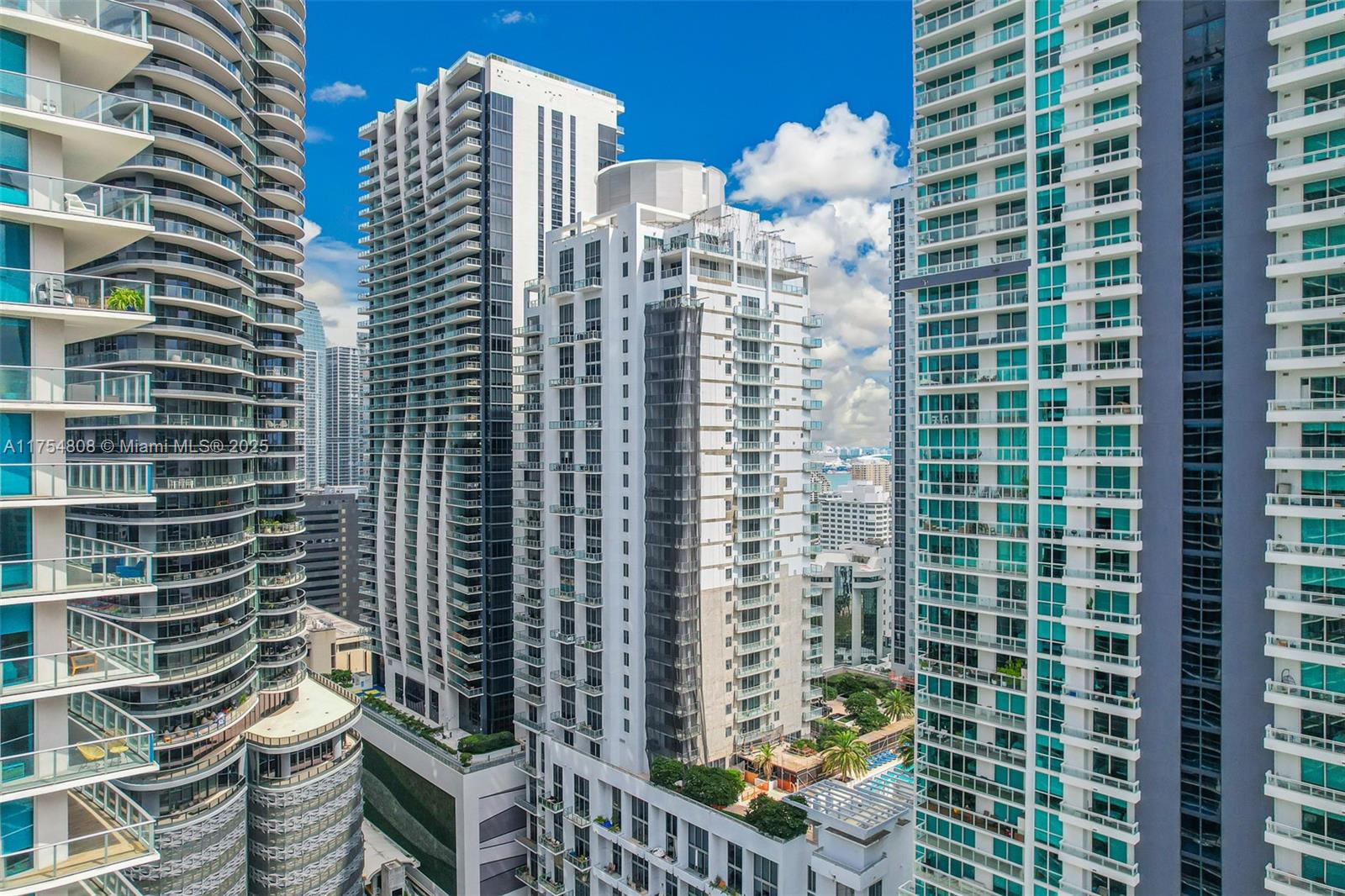1050 Brickell Ave #2320, Miami FL 33131