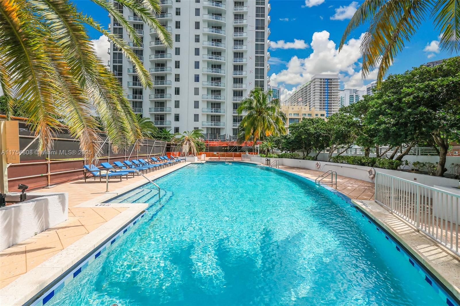 1050 Brickell Ave #2320, Miami FL 33131