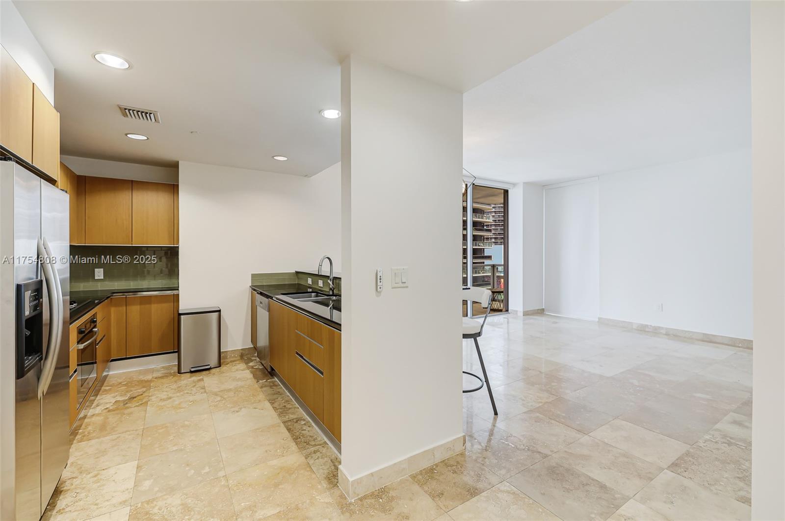 1050 Brickell Ave #2320, Miami FL 33131
