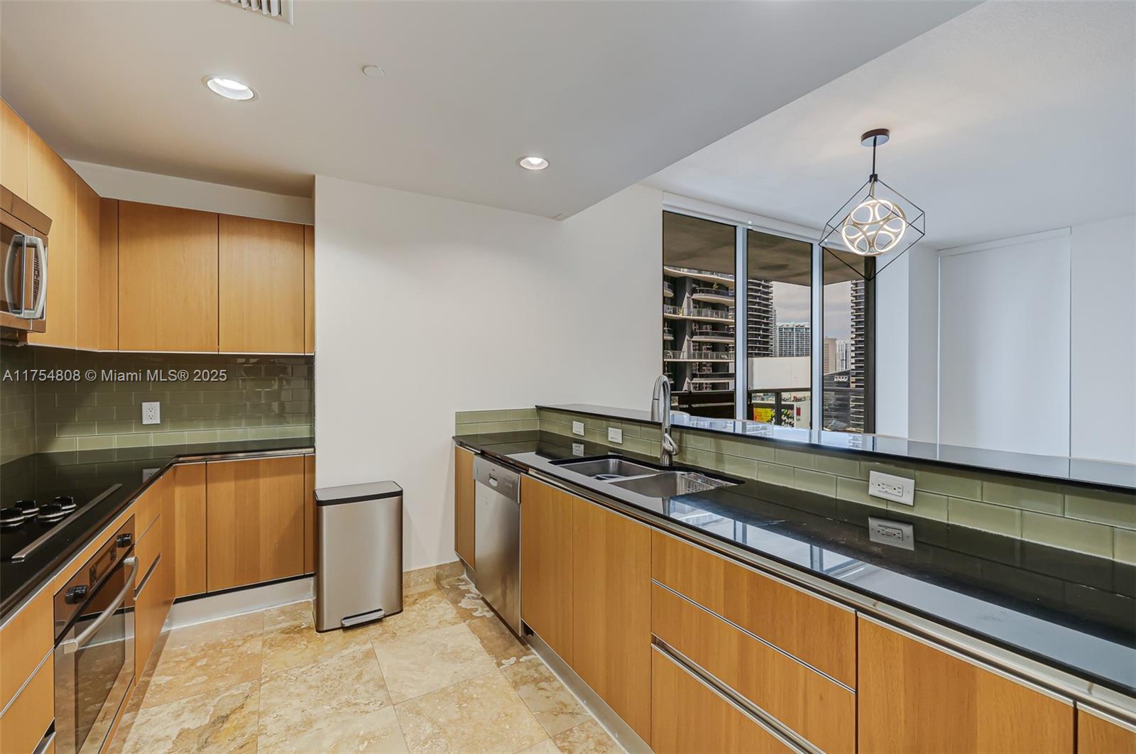 1050 Brickell Ave #2320, Miami FL 33131