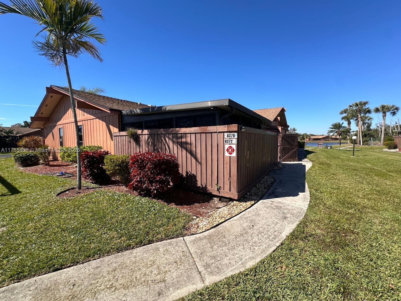 6370 Royal Woods Dr, Fort Myers, Florida image 11