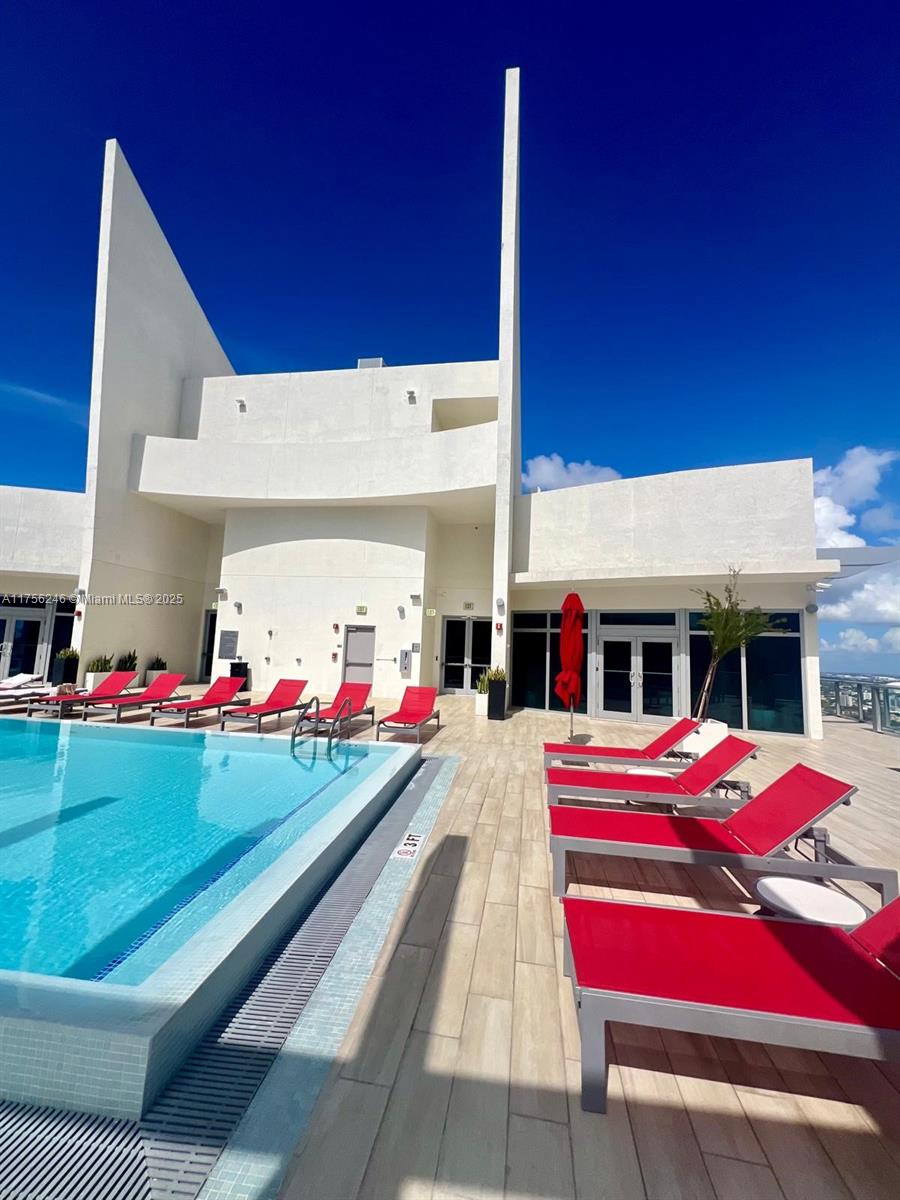 1100 S Miami Ave #2802, Miami FL 33130