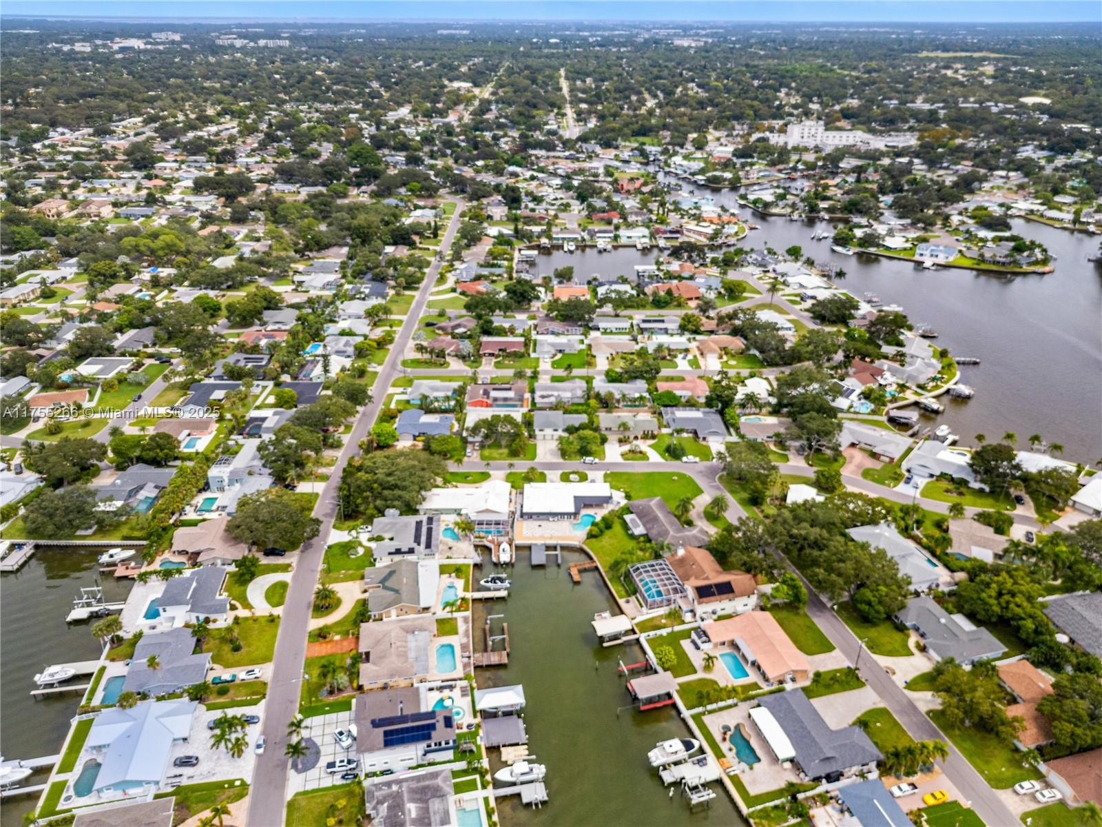 1731 Clearwater Harbor Dr, Largo, Florida image 8