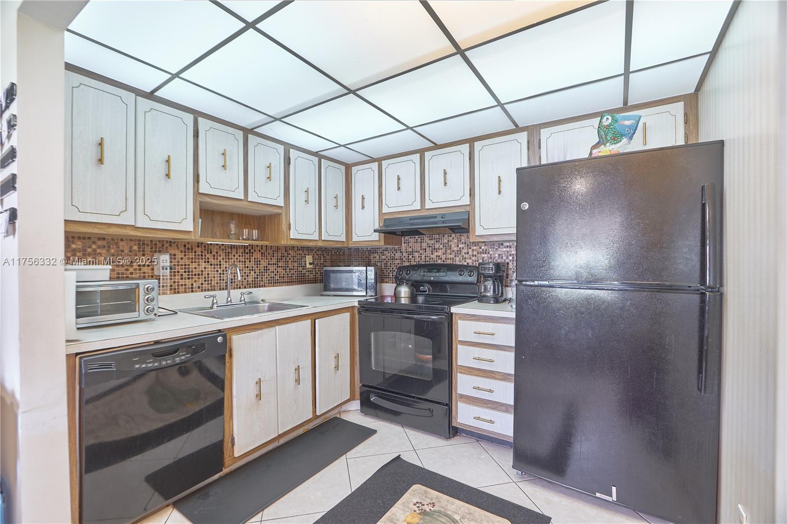 793 Flanders #Q, Delray Beach, Florida image 13