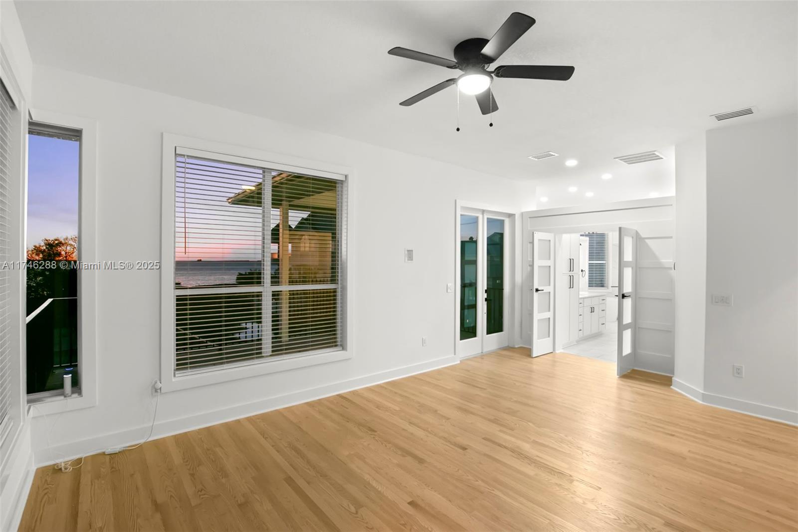 606 Indiana Ave, Palm Harbor, Florida image 22